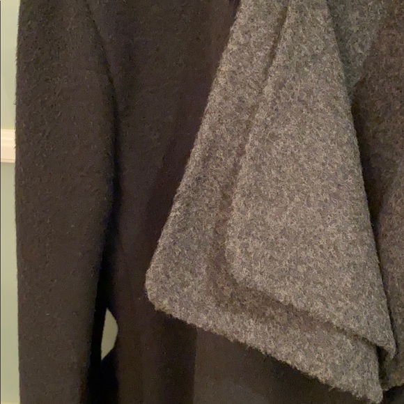 Meghan Markle’s favorite winter coat reversible Black wool gray wool classic - Picture 10 of 17